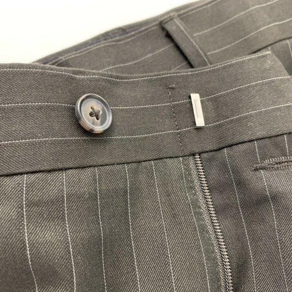 Stafford Men's Suit. Brown, Pin Striped. Pleated Pants. 42S Coat. 38 x 30 Pants. - Picture 6 of 12